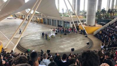 Festa da Escola Salesiana reúne 900 em missa campal no Parque Polidesportivo de Água de Pena