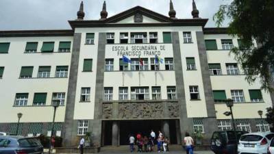 Tribunal condena Secretaria a indemnizar professores da Francisco Franco